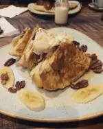 Stuffed eggy bread at @oliveandbean - also a description of how I feel after Christmas!! Best brunch in Newcastle, anyone else agree? 🍞🍳😊
#oliveandbean #brunch #newcastleupontyne #newcastleblogger #newcastleblogsquad